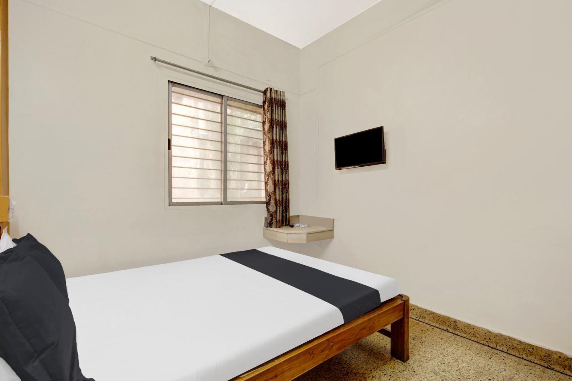 ホテル Spot On Shree Ram Residency フブリ エクステリア 写真